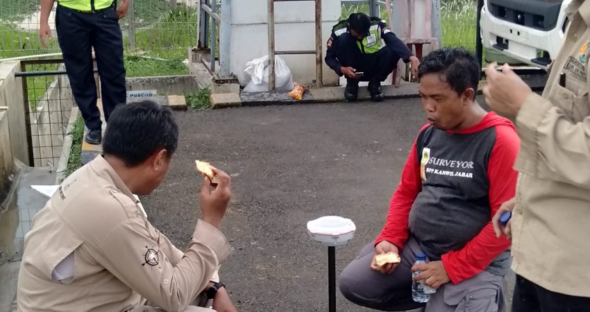 Pelaksanaan Penguikuran Loksi Tanah Purwakarta